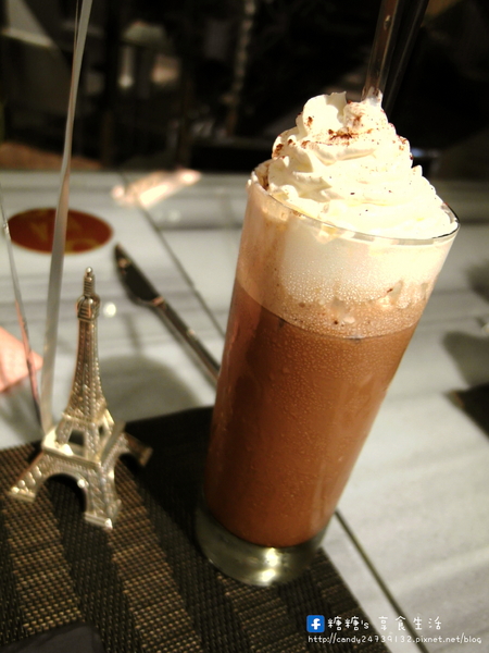 德爾芙餐廳 de reve cafe:〖台中│美食〗德爾芙餐廳 de reve cafe(民權店) ❤ 平日限定~法式甜點吃到飽!!4/30前一人只要350元,還有附薯條、沙拉及飲品~快揪姐妹們來享用貴婦等級的下午茶唷!!