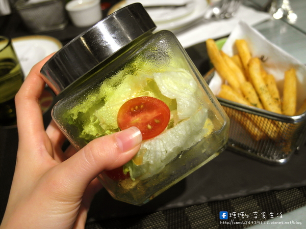 德爾芙餐廳 de reve cafe:〖台中│美食〗德爾芙餐廳 de reve cafe(民權店) ❤ 平日限定~法式甜點吃到飽!!4/30前一人只要350元,還有附薯條、沙拉及飲品~快揪姐妹們來享用貴婦等級的下午茶唷!!