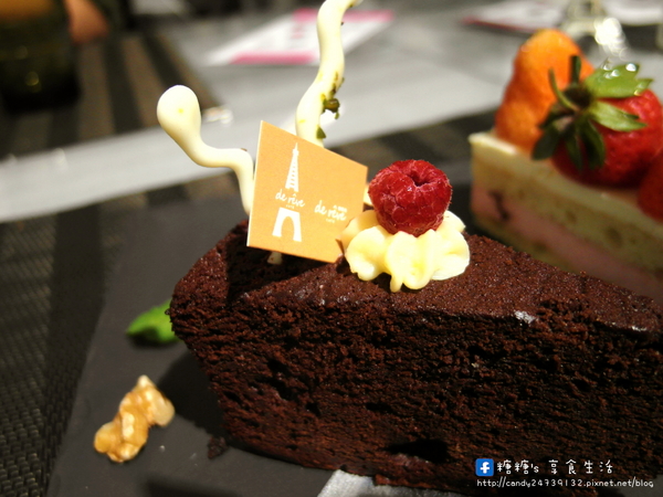 德爾芙餐廳 de reve cafe:〖台中│美食〗德爾芙餐廳 de reve cafe(民權店) ❤ 平日限定~法式甜點吃到飽!!4/30前一人只要350元,還有附薯條、沙拉及飲品~快揪姐妹們來享用貴婦等級的下午茶唷!!