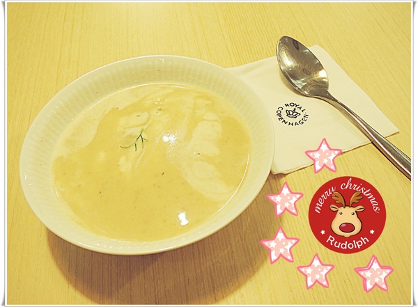 皇家哥本哈根咖啡輕食複合店 Royal Copenhagen:✜ 親民價格也能享用北歐風滴奢華幸福料理 -「皇家哥本哈根咖啡輕食複合店 Royal Copenhagen」