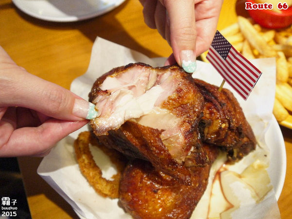Route66 美式餐廳:Route 66美式餐廳,濃濃老派風味的州際公路主題餐廳