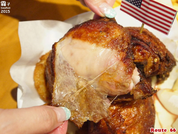 Route66 美式餐廳:Route 66美式餐廳,濃濃老派風味的州際公路主題餐廳