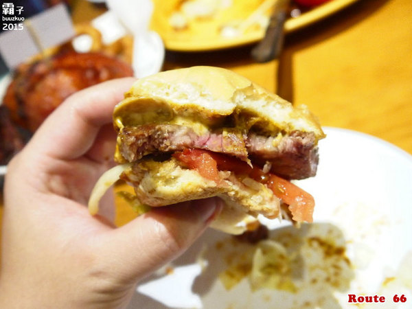 Route66 美式餐廳:Route 66美式餐廳,濃濃老派風味的州際公路主題餐廳