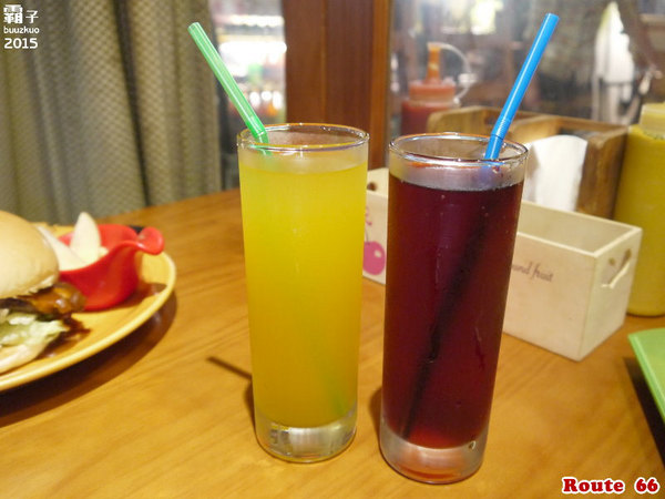 Route66 美式餐廳:Route 66美式餐廳,濃濃老派風味的州際公路主題餐廳