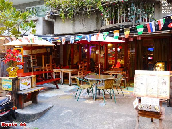 Route66 美式餐廳:Route 66美式餐廳,濃濃老派風味的州際公路主題餐廳