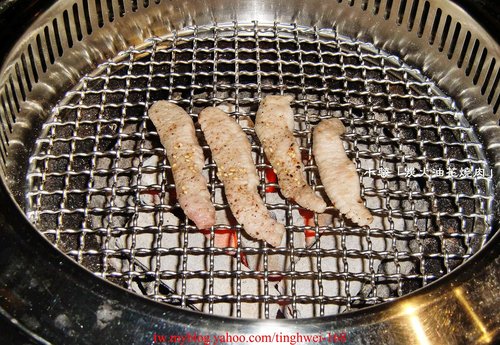 油花炭火燒肉專門店:『炭火油花燒肉專門店』吃精巧不吃粗飽的燒肉店~