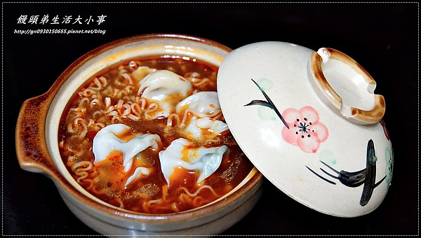 五福手工水餃：【五福手工水餃】顆顆飽滿～純手工製作的好滋味