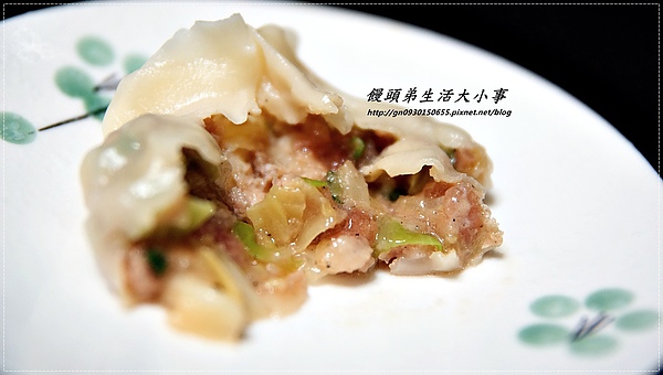 五福手工水餃：【五福手工水餃】顆顆飽滿～純手工製作的好滋味