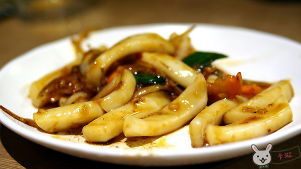 Lacuz 新泰食餐廳(台大公館店):【食記】《Lacuz 新泰食餐廳》泰式單點吃到飽