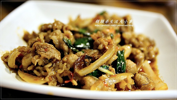 Lacuz 新泰食餐廳(台大公館店):【食記/台北市】平價泰式料理吃到飽♪♪Lacuz餐廳♪♪