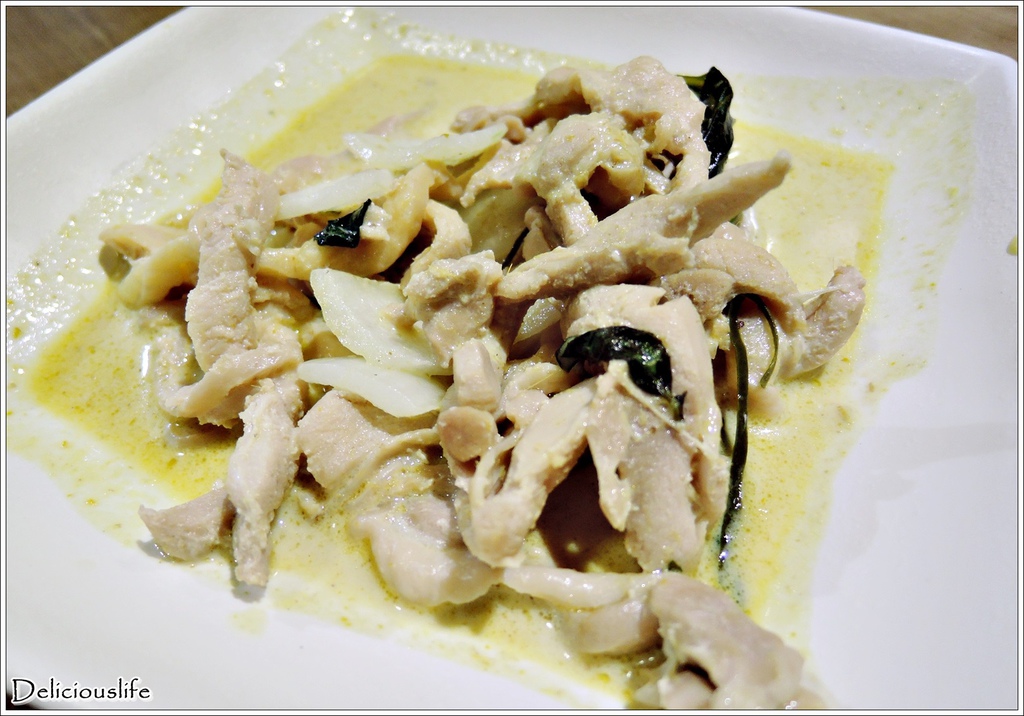 綠咖哩椰汁雞-2