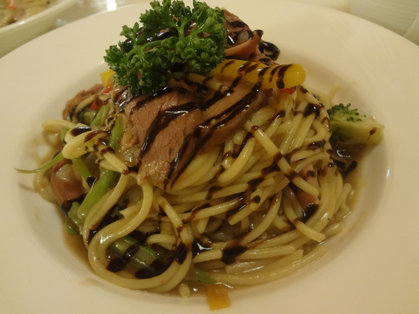 cm20131014___8a63cc3bf7869e8ce6a8842254c