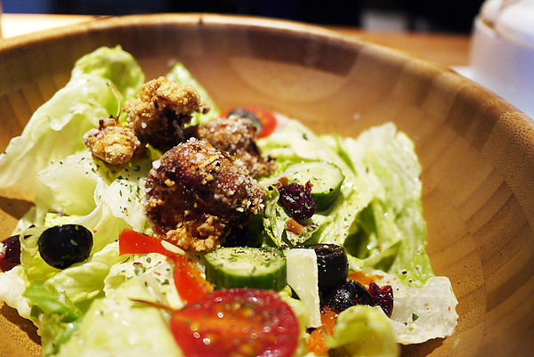 Roundabout Café：【台中。勤美商圈】Round About CAFÉ