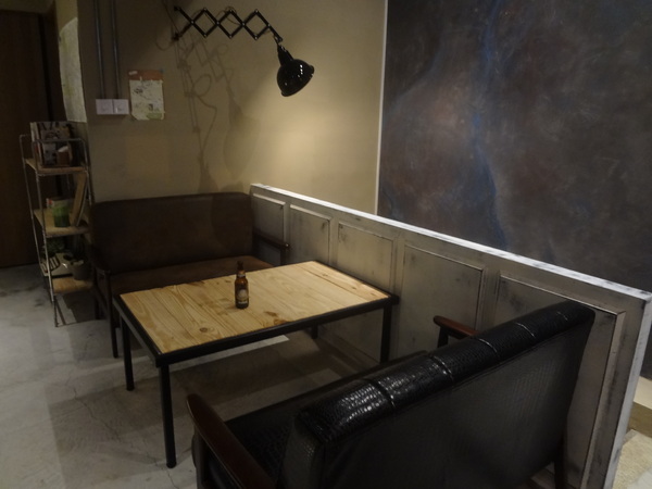 Roundabout Café：1021029[官本金文愛台灣]連超級賽亞人都愛喝超級好喝圓環咖啡Roundabout Café的招牌咖啡喝了變成超級賽亞人