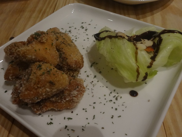 Roundabout Café：1021029[官本金文愛台灣]連超級賽亞人都愛喝超級好喝圓環咖啡Roundabout Café的招牌咖啡喝了變成超級賽亞人