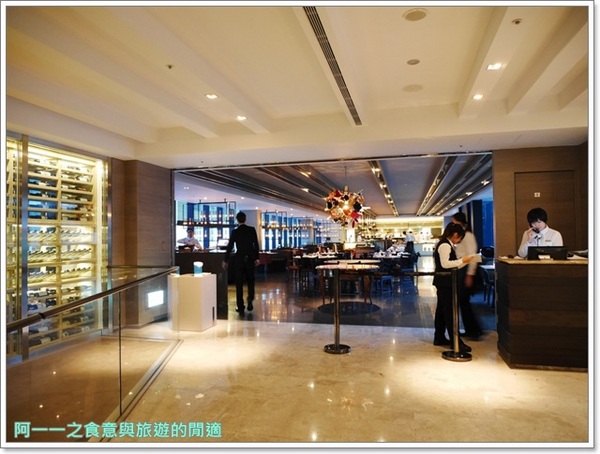 寒舍艾麗酒店 ~ La Farfalla 義式餐廳：台北 寒舍艾麗酒店 La Farfalla 義式餐廳～帝王蟹海鮮Buffet