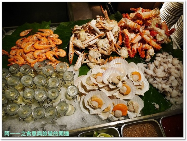 寒舍艾麗酒店 ~ La Farfalla 義式餐廳：台北 寒舍艾麗酒店 La Farfalla 義式餐廳～帝王蟹海鮮Buffet
