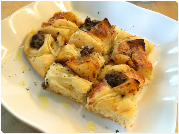 La cuisine bourgeoise 布爾喬亞：【♥美食】巷口路邊攤享受純手工西式餐點好風味-布爾喬亞- 現烤麵包 、手工義大利麵