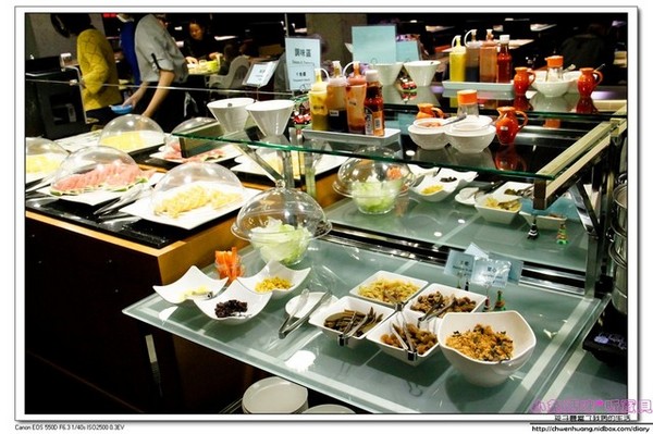 麗翔酒店(花蓮館)：http://chwenhuang.nidbox.com/diary/read/9042860