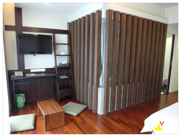 麗翔酒店(花蓮館)：花蓮市｜2013年全新落成的舒適乾淨住宿選擇*花月和室雙人房*『麗翔酒店連鎖(花蓮館)』 窩客島 下午茶 自助早餐 公正包子 鬧區 免費停車 彩虹夜市 推薦