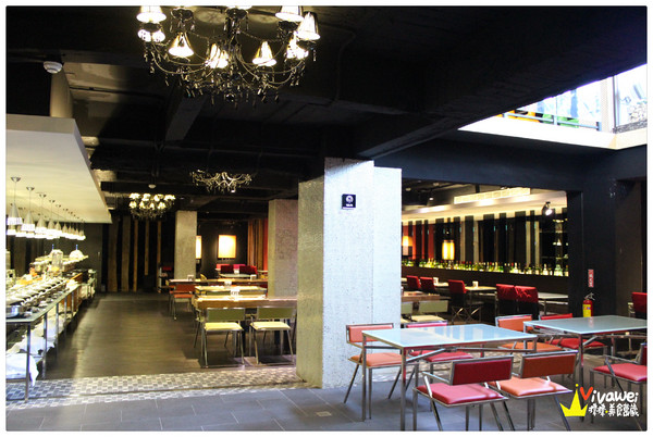 麗翔酒店(花蓮館)：花蓮市｜2013年全新落成的舒適乾淨住宿選擇*花月和室雙人房*『麗翔酒店連鎖(花蓮館)』 窩客島 下午茶 自助早餐 公正包子 鬧區 免費停車 彩虹夜市 推薦