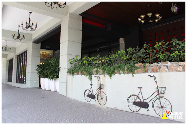 麗翔酒店(花蓮館)：花蓮市｜2013年全新落成的舒適乾淨住宿選擇*花月和室雙人房*『麗翔酒店連鎖(花蓮館)』 窩客島 下午茶 自助早餐 公正包子 鬧區 免費停車 彩虹夜市 推薦