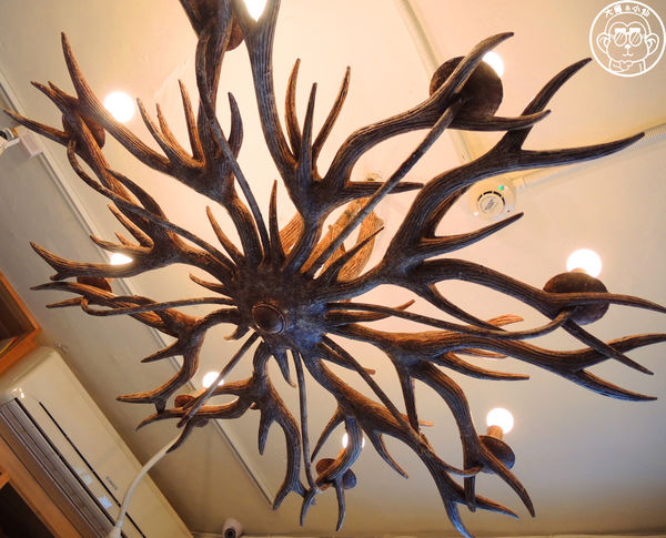 虎屋咖啡：呷飽祙【台北松山･hooooo café 虎屋】同時滿足大人與小孩的遊樂場咖啡廳