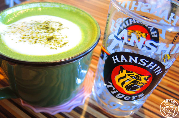 虎屋咖啡：呷飽祙【台北松山･hooooo café 虎屋】同時滿足大人與小孩的遊樂場咖啡廳