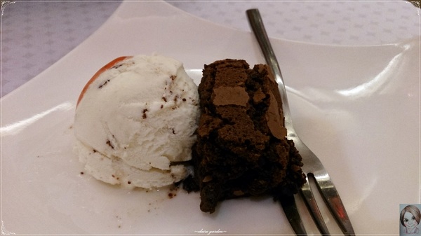 Aloha Grill 夏威夷料理:台北 捷運北車 Aloha Grill~平價夏威夷餐的饗宴