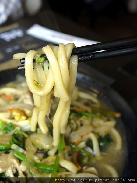 赤魁炙燒大食堂：料鮮味美平價日式料理。【赤魁炙燒大食堂】