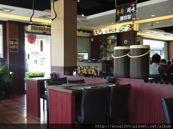 赤魁炙燒大食堂：料鮮味美平價日式料理。【赤魁炙燒大食堂】