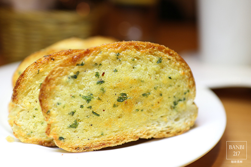 Banbi217 美食旅遊: 咖啡瑪榭(忠孝店) 台北無限時的咖啡館與義法餐廳,早午餐,下午茶 (明曜百貨,東區,捷運忠孝敦化站)