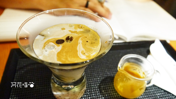 Cafe Marche~咖啡瑪榭(忠孝店)：【東區│咖啡店】高CP值的平價咖啡與餐點，有插座，分時段限時之『咖啡瑪榭』