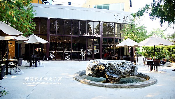 心驛商旅：【住宿/台中市】結和咖啡廳的優閒早餐♪♪心驛商旅♪♪