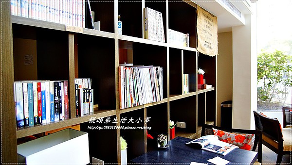 心驛商旅：【住宿/台中市】結和咖啡廳的優閒早餐♪♪心驛商旅♪♪