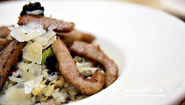 LIVE PASTA 饗樂義大利麵:【食記/台北市】捷運美食~尋找東區巷弄美食♪♪LIVE 饗樂♪♪