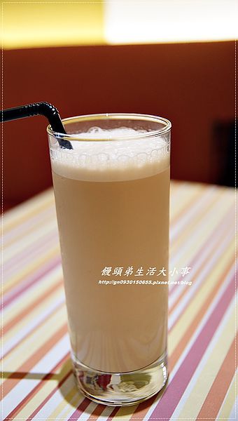 LIVE PASTA 饗樂義大利麵:【食記/台北市】捷運美食~尋找東區巷弄美食♪♪LIVE 饗樂♪♪