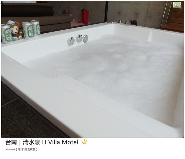 清水漾 H Villa Motel：台南南區｜超豪華氣派有游池及大面落地窗『清水漾 H Villa Motel』