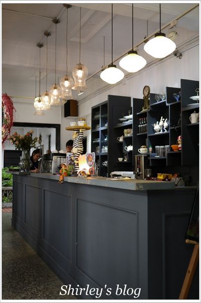 八塊畫室咖啡：桃園‧八塊畫室咖啡