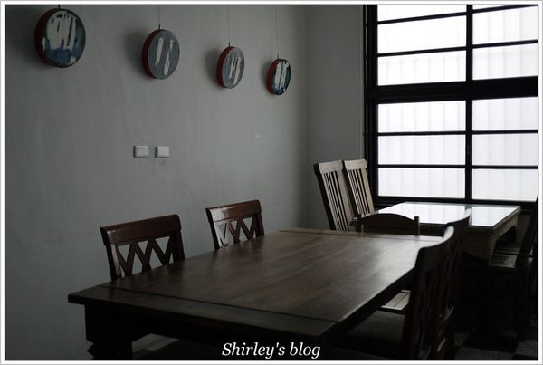 八塊畫室咖啡：桃園‧八塊畫室咖啡