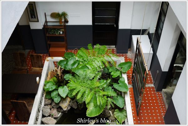 八塊畫室咖啡：桃園‧八塊畫室咖啡