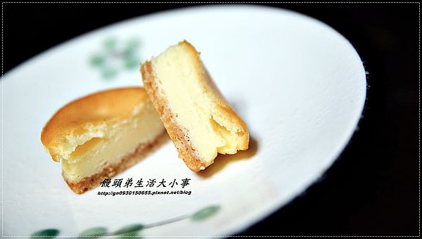 NAOMA那歐瑪帕瑪森黃金乳酪球：【NAOMA 那歐瑪烘焙】帕瑪森黃金乳酪球