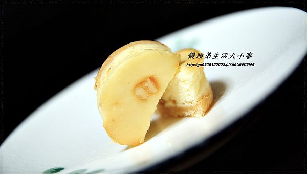 NAOMA那歐瑪帕瑪森黃金乳酪球：【NAOMA 那歐瑪烘焙】帕瑪森黃金乳酪球