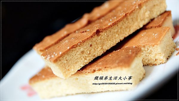 NAOMA那歐瑪帕瑪森黃金乳酪球：【NAOMA 那歐瑪烘焙】帕瑪森黃金乳酪球