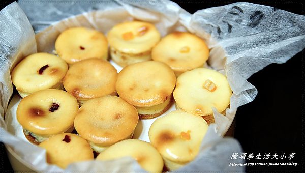 NAOMA那歐瑪帕瑪森黃金乳酪球：【NAOMA 那歐瑪烘焙】帕瑪森黃金乳酪球