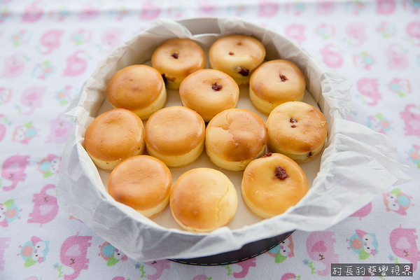 NAOMA-那歐瑪烘焙:【團購】{那歐瑪烘焙}那歐瑪(NAOMA)的黃金乳酪球吃一遍就忘不了的乳酪味道