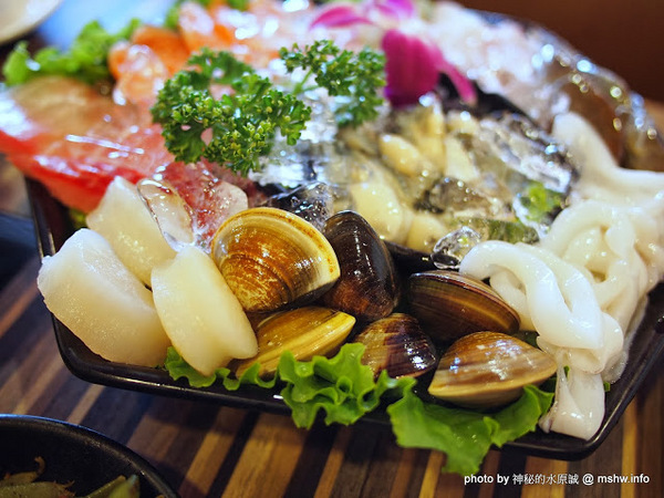 勾勾鍋 鴛鴦火鍋:【食記】台南go go hot pot 勾勾鍋鴛鴦火鍋@中西區 : 食材新鮮份量實在,CP值還頗高呢!