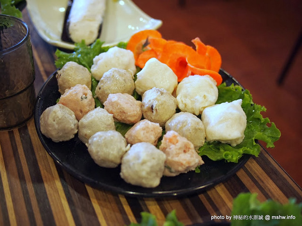 勾勾鍋 鴛鴦火鍋:【食記】台南go go hot pot 勾勾鍋鴛鴦火鍋@中西區 : 食材新鮮份量實在,CP值還頗高呢!