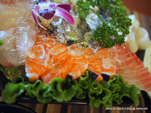 勾勾鍋 鴛鴦火鍋:【食記】台南go go hot pot 勾勾鍋鴛鴦火鍋@中西區 : 食材新鮮份量實在,CP值還頗高呢!