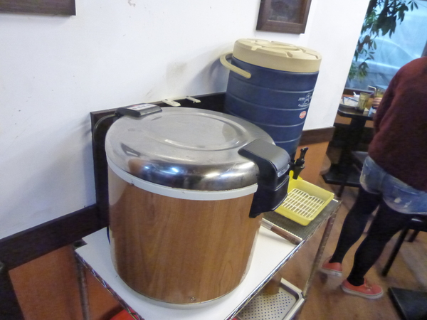 龍運港式茶餐廳:【北醫美食】再訪龍運港式茶餐廳